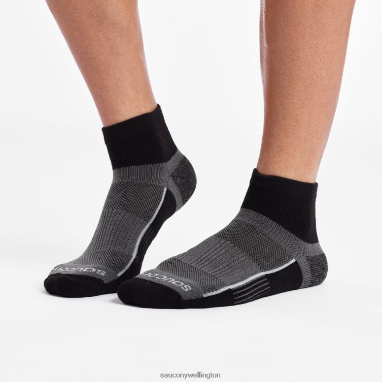 Saucony Men Inferno Quarter 3-Pack Socks Black 0066X481