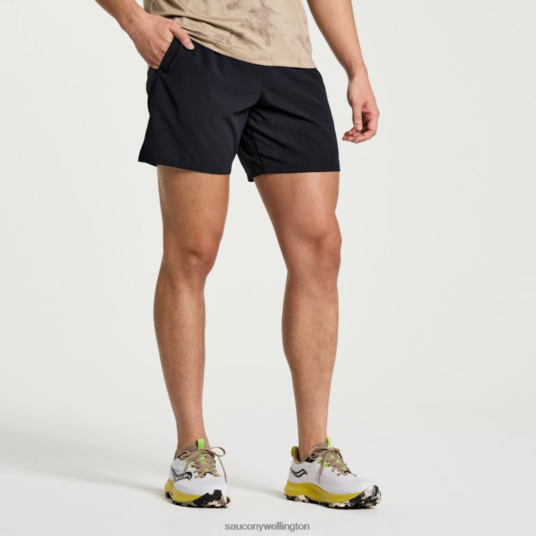 Saucony Men Explorer Utility 6 Short Black 0066X394