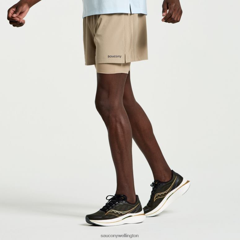 Saucony Men Outpace 4 2-in-1 Short Pewter 0066X392