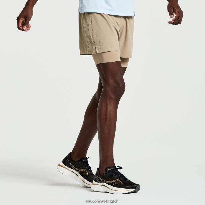 Saucony Men Outpace 4 2-in-1 Short Pewter 0066X392