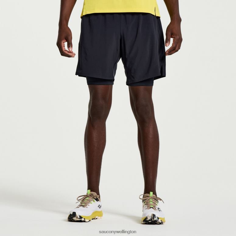 Saucony Men Outpace 7 2-in-1 Short Black 0066X389