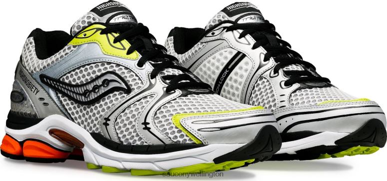 Saucony X Men Highsnobiety ProGrid Triumph 4 Silver Multi 0066X290