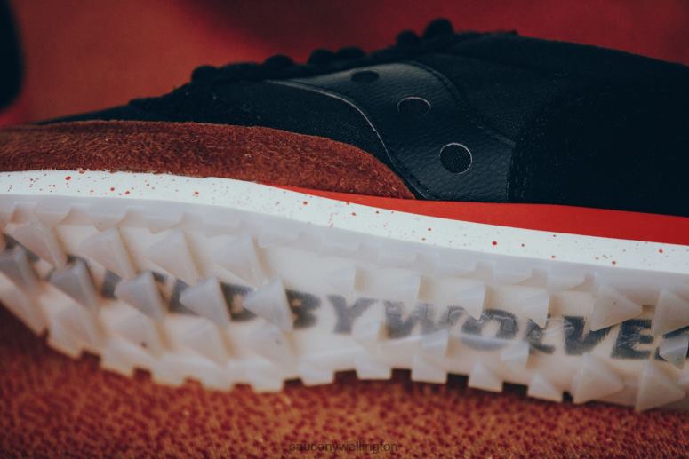 Saucony X Men Raised by Wolves Jazz 81 Grey/Black 0066X298