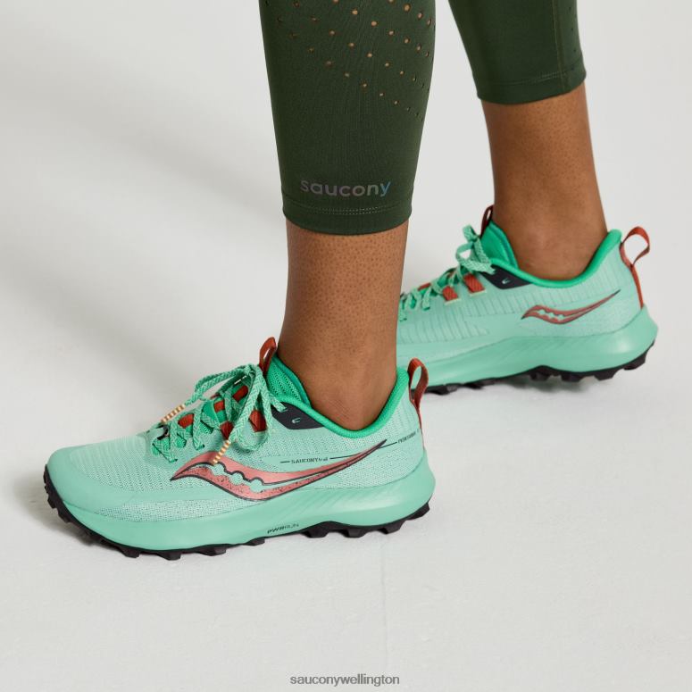 Saucony Women Explorer Utility Crop Tight Climbing Ivy 0066X816