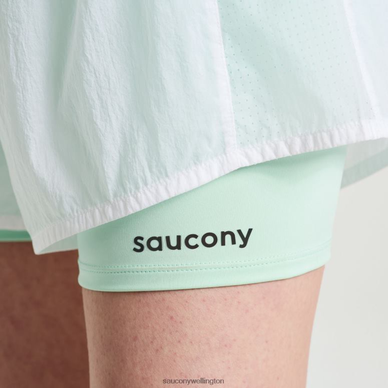 Saucony Women Elevate 4 2-in-1 Short White 0066X824
