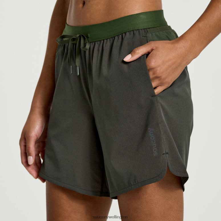 Saucony Women Explorer Utility 6 Short Climbing Ivy 0066X818