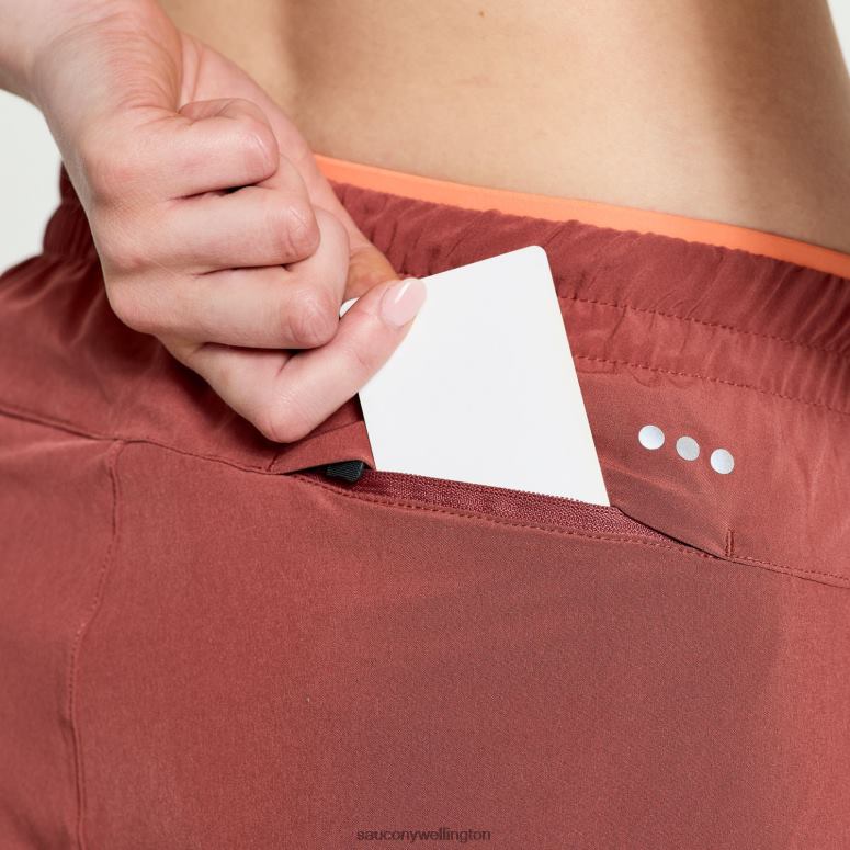 Saucony Women Outpace 5 Short Apple Butter 0066X810