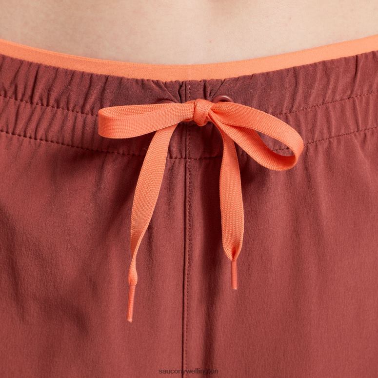 Saucony Women Outpace 5 Short Apple Butter 0066X810