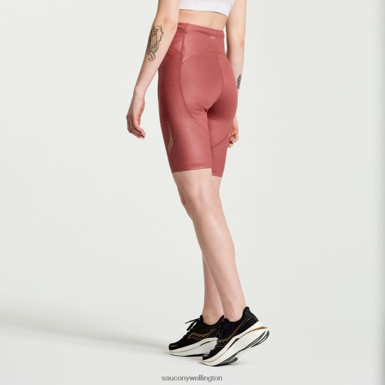 Saucony Women Pinnacle 8 Tight Short Apple Butter 0066X845