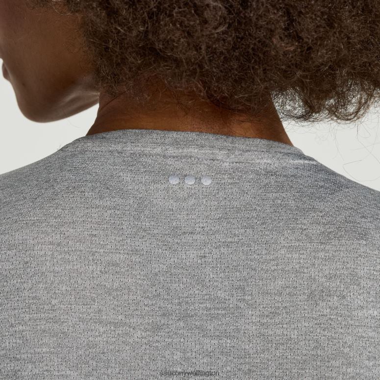 Saucony Women Stopwatch Graphic Short Sleeve Light Grey Heather Graphic 0066X736